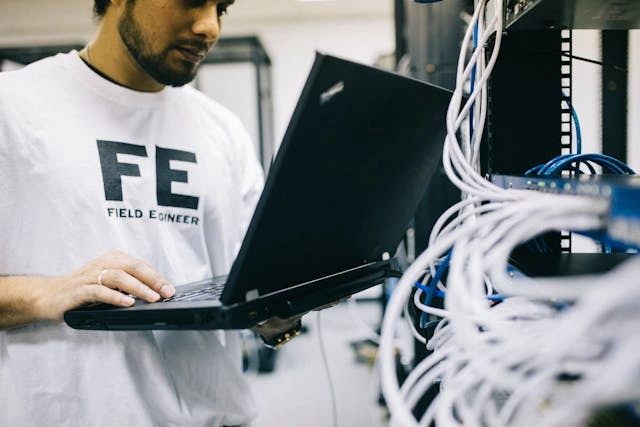Instalación y configuración de redes cableadas e inalámbricas